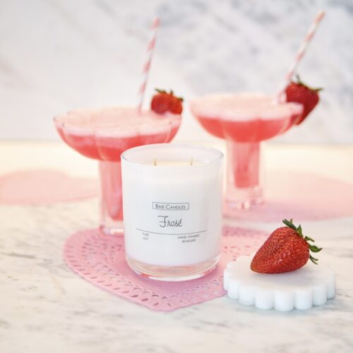 A sparkling summery blend of rosé and summer berries. This scent is super fun and bubbly and makes a perfect gift.